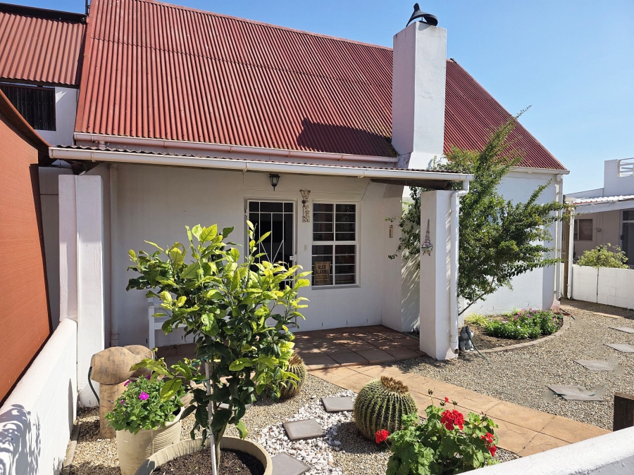 3 Bedroom Property for Sale in Skiathos Western Cape